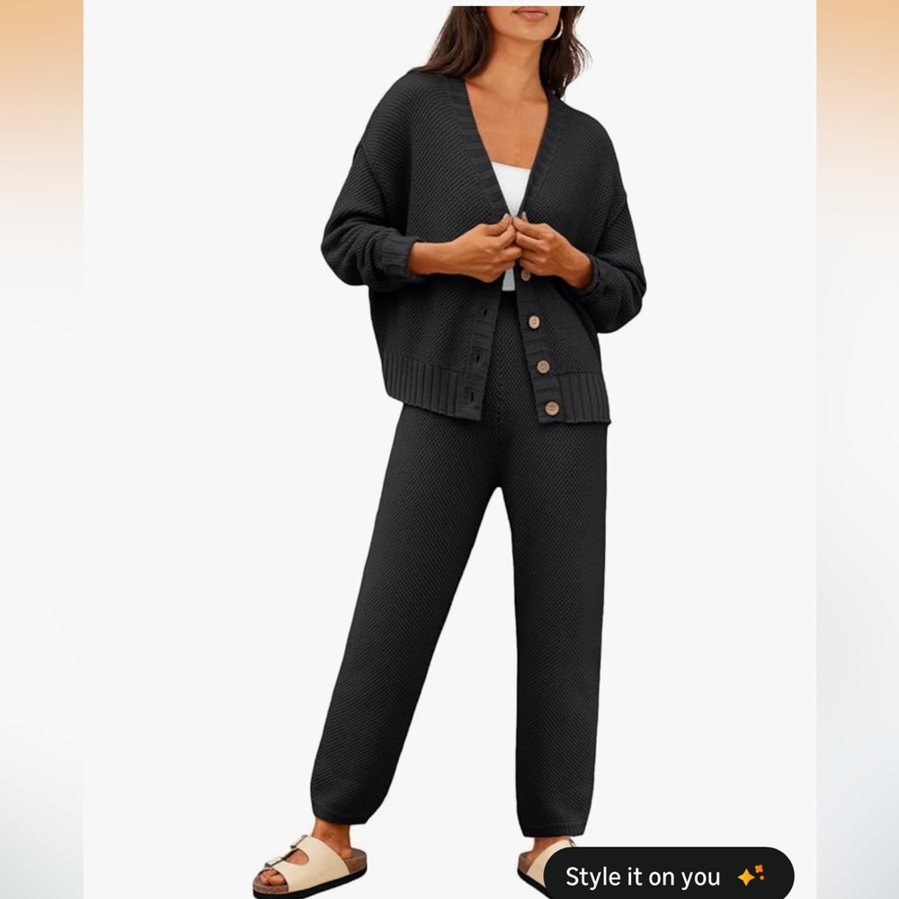 Women's Black Knit Jogger Set